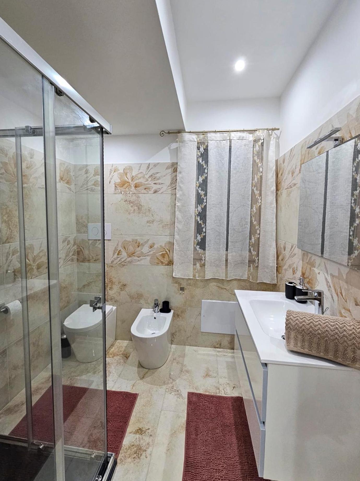 Aphrodite'S Apartment Ad Aspra บาเกเรีย ภายนอก รูปภาพ